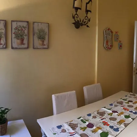 3 Via Guglielmo Koerner Apartament *